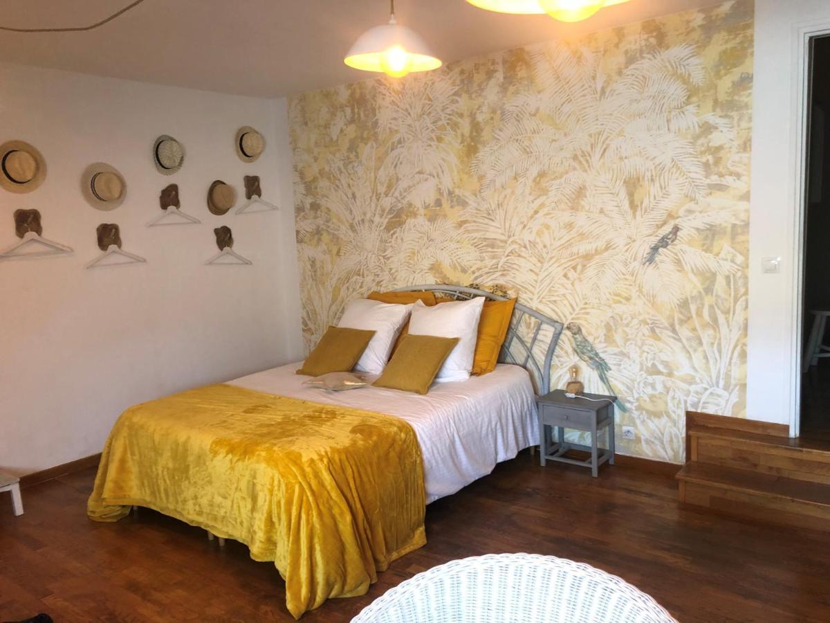 Grande Chambre Familiale Jaune Tout Bonnement Bien Putot-en-Auge 外观 照片