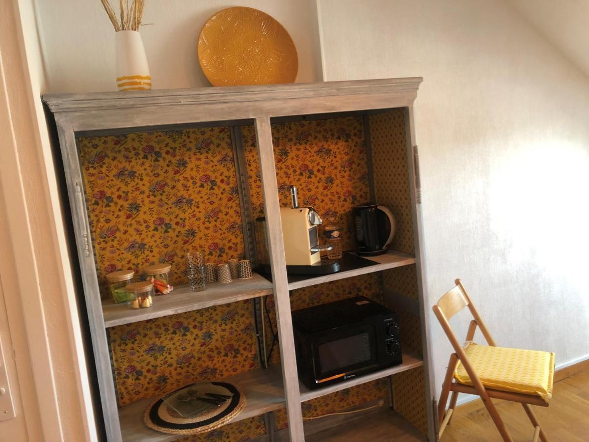 Grande Chambre Familiale Jaune Tout Bonnement Bien Putot-en-Auge 外观 照片